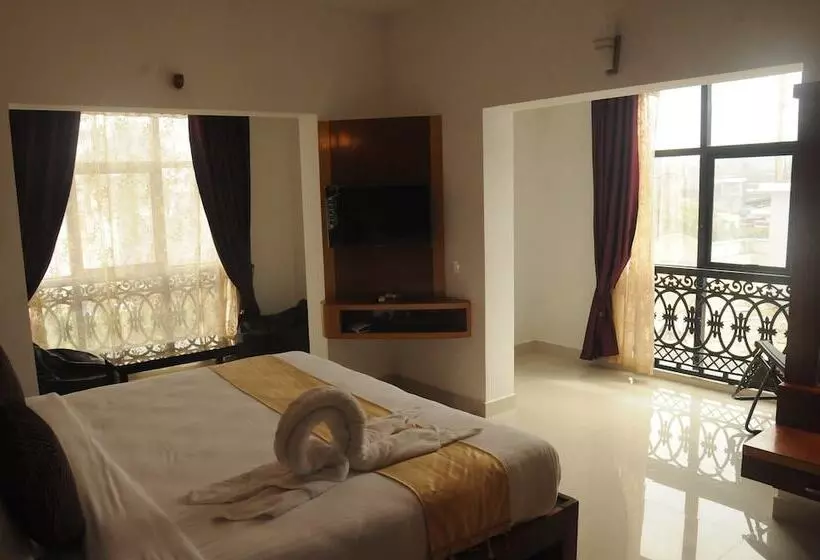 ホテル Al Wesal International