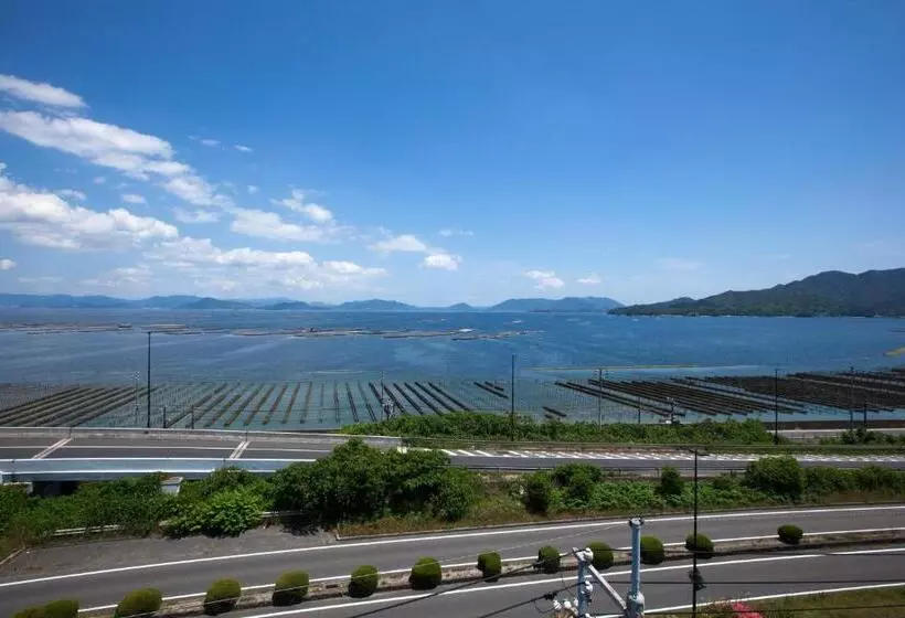 Hotelli Global Resort Miyajima View