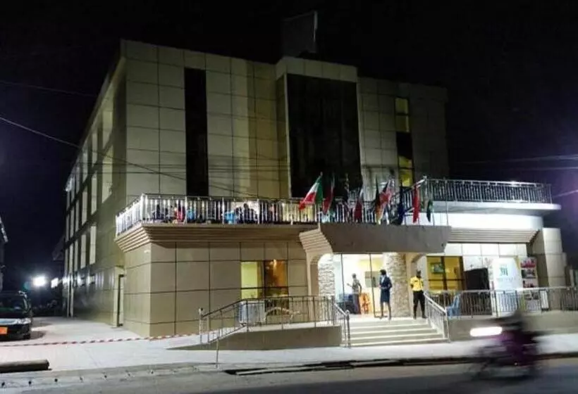 هتل Mbayaville