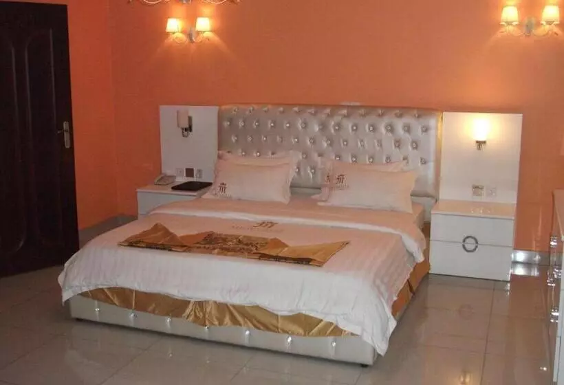هتل Mbayaville