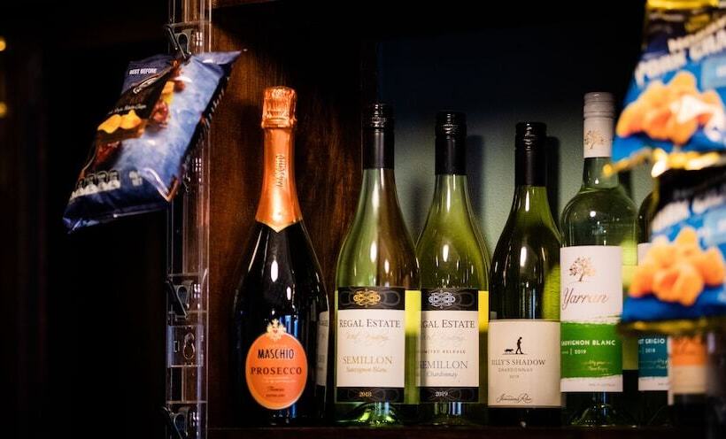 Royal Hotel West Wyalong