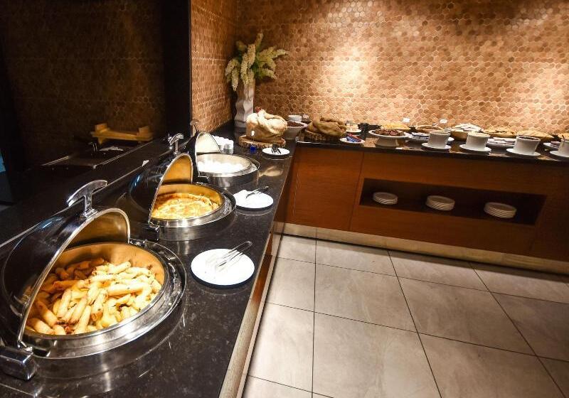 هتل Yol Is Holiday Trabzon