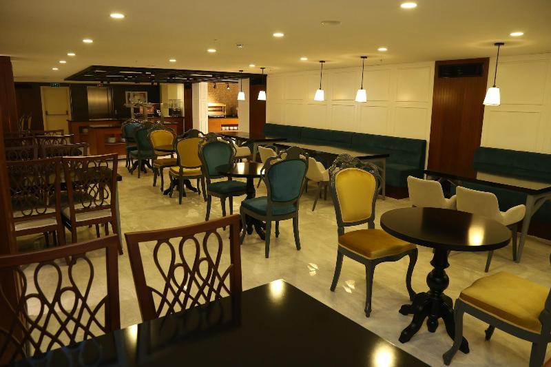 هتل Yol Is Holiday Trabzon