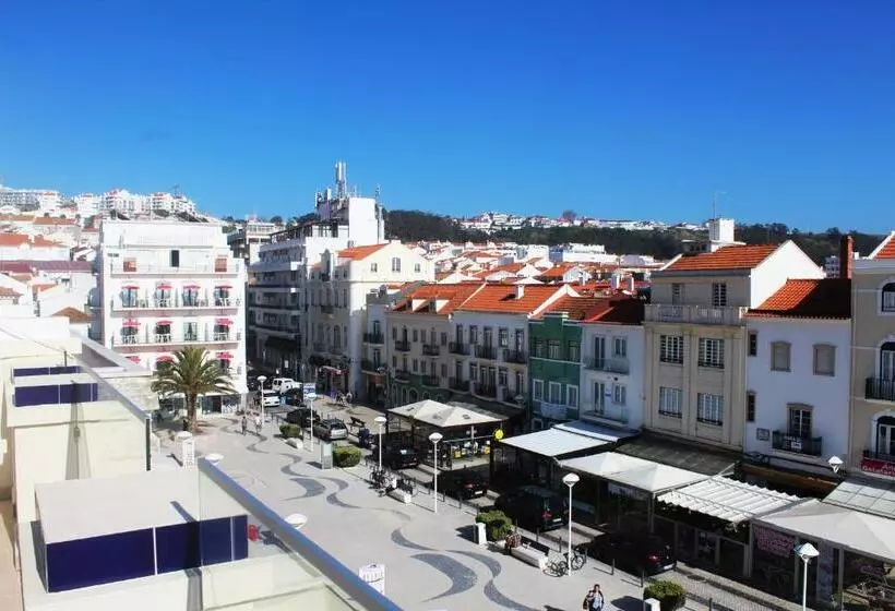 Aamiaismajoitus (B&B) By The Sea