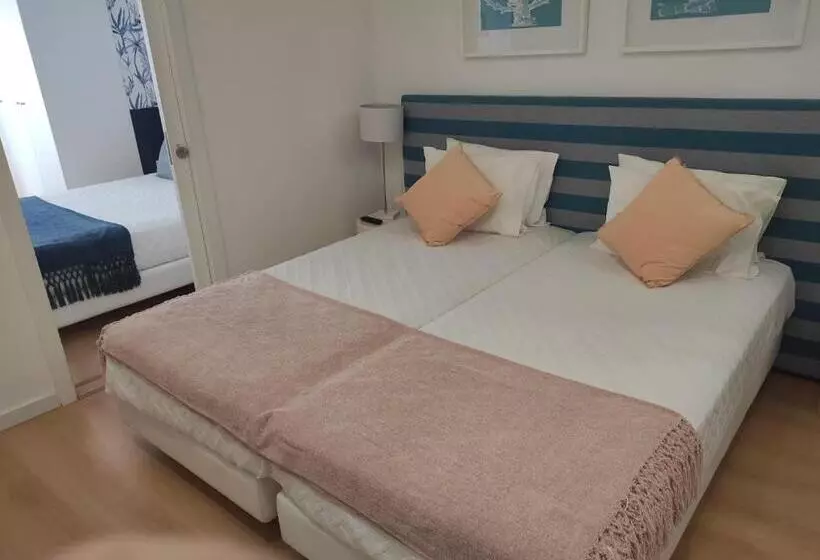 Aamiaismajoitus (B&B) By The Sea