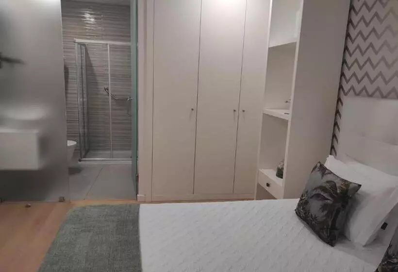 Aamiaismajoitus (B&B) By The Sea