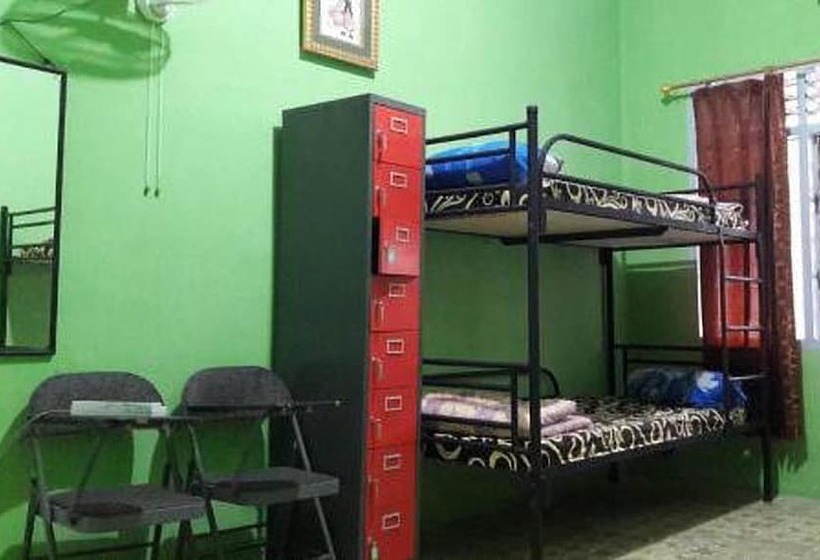 Dazhong Backpackers Hostel