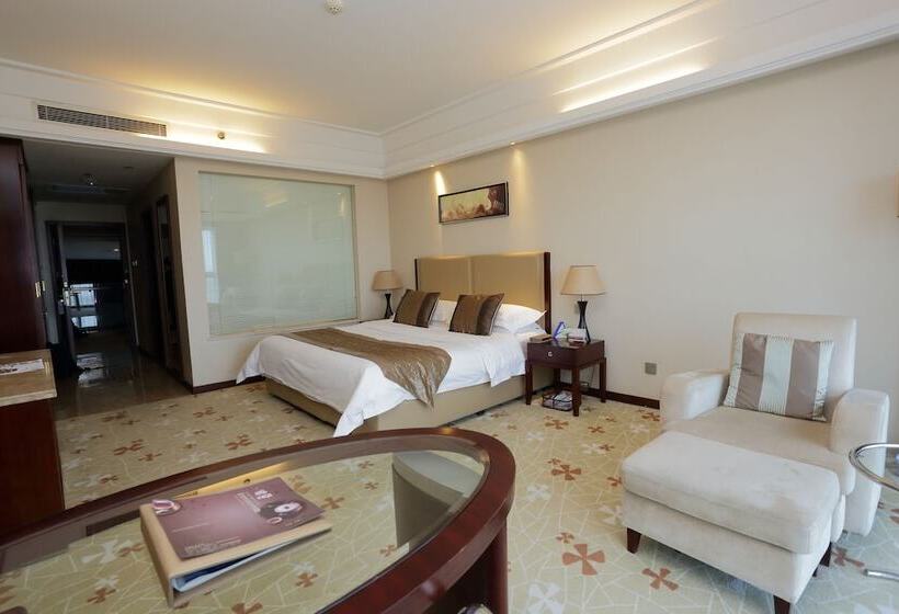 فندق Arcadia International