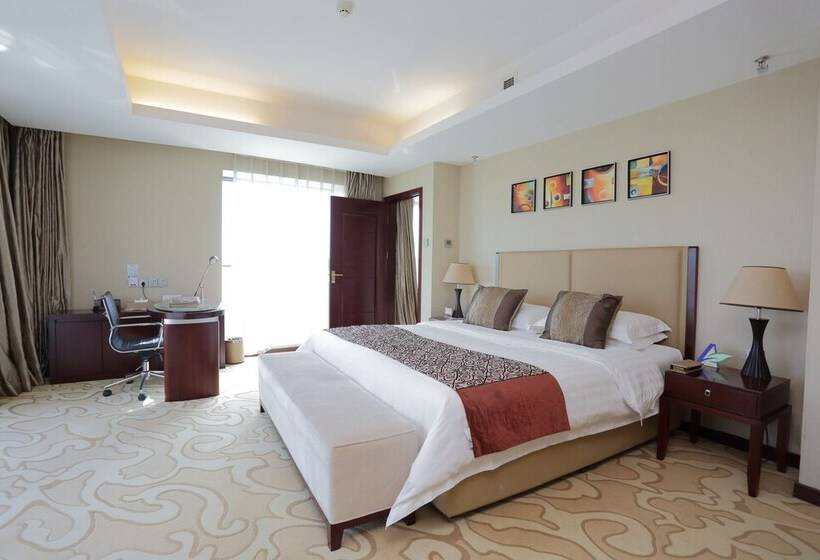 فندق Arcadia International