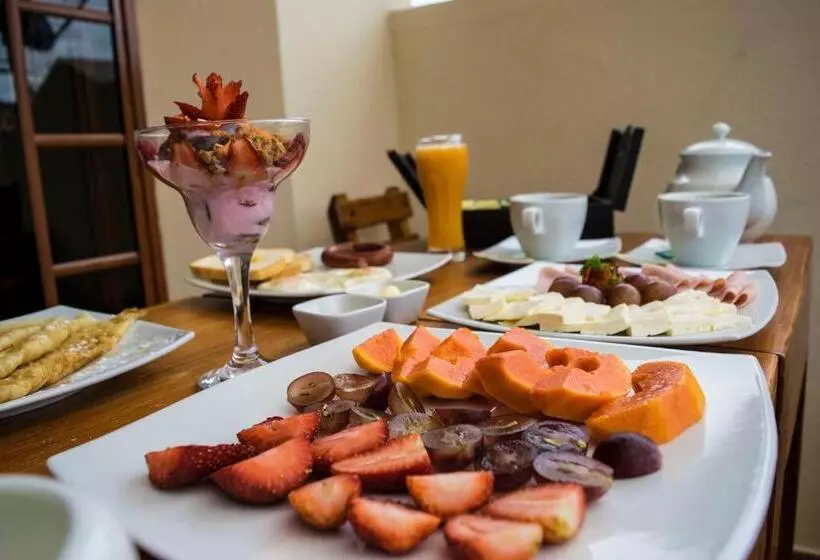 هتل Boutique Castilla De Leon