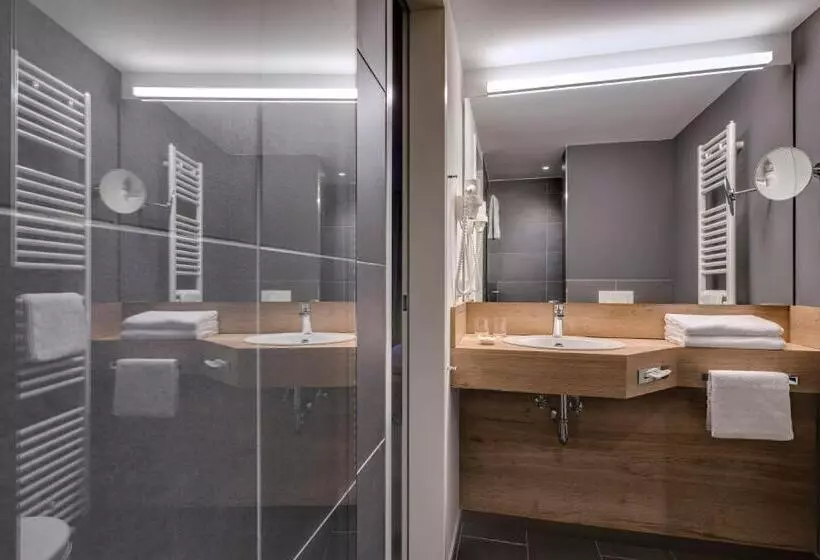 Hotelli Germania Wissen