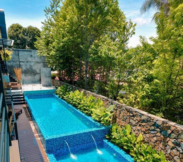 فندق Lot 33 Boutique