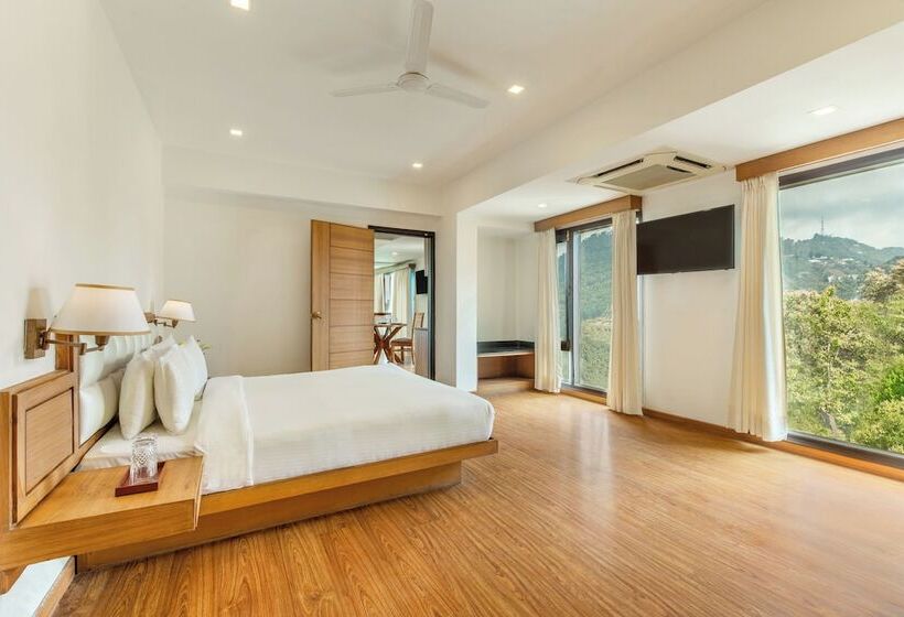 Resort Country Inn Premier Pacific Mall Road Mussoorie