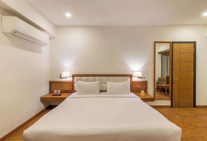 Resort Country Inn Premier Pacific Mall Road Mussoorie