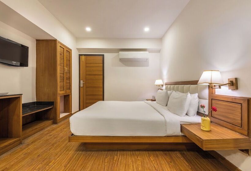 Resort Country Inn Premier Pacific Mall Road Mussoorie