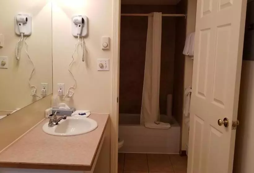 Western Budget Motel Cold Lake