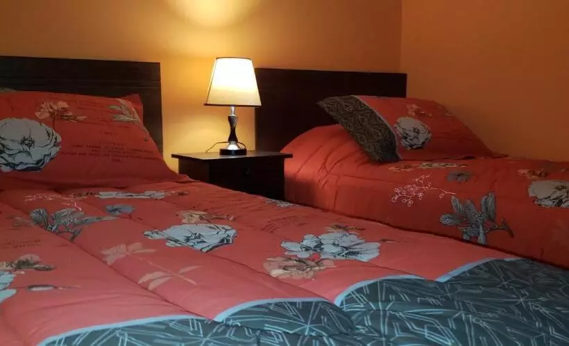 Retkeilymaja Hostal Nataly