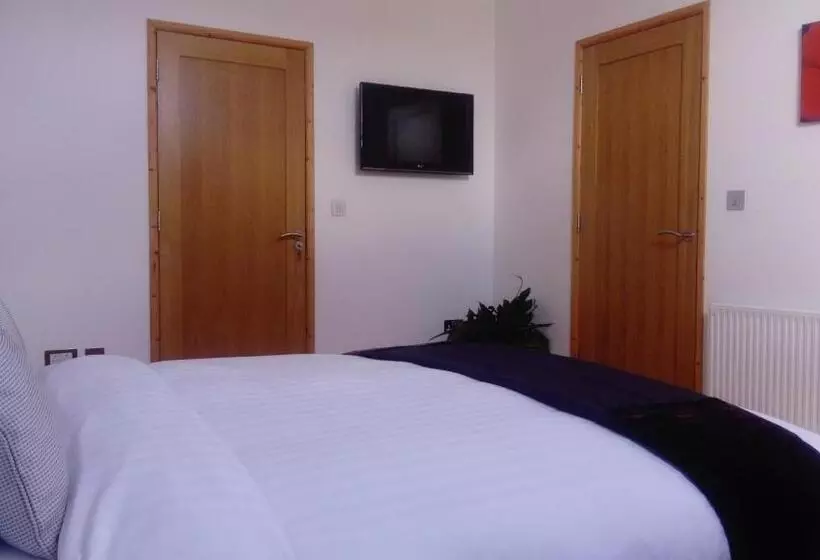 Bed and Breakfast Augherea House