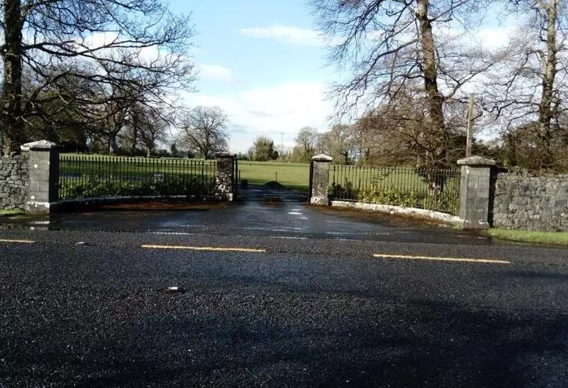 Bed and Breakfast Augherea House