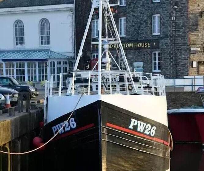 צימר Padstow Townhouse