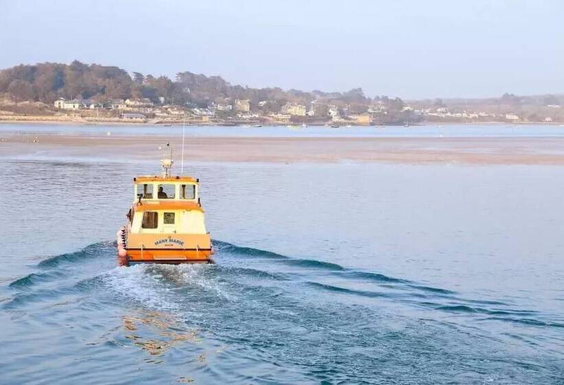 צימר Padstow Townhouse