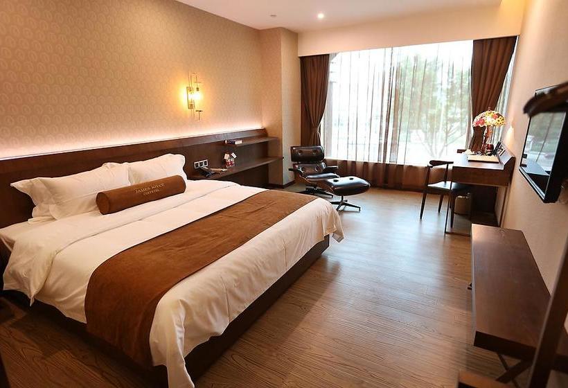 ホテル James Joyce Coffetel Rizhao Wanghai Road Wanda Cinema