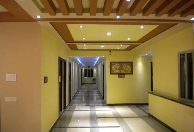 ホテル Rajmahal