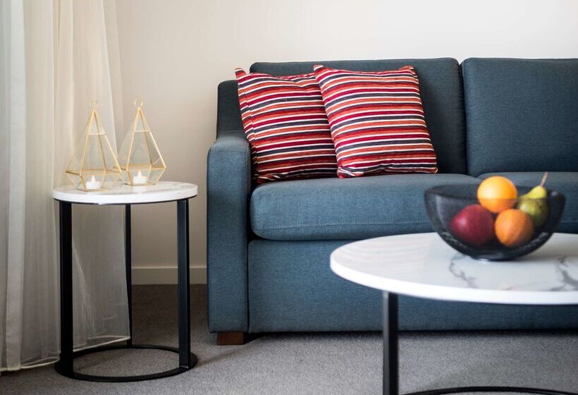 Hotel Ramada By Wyndham Vetroblu Scarborough Beach