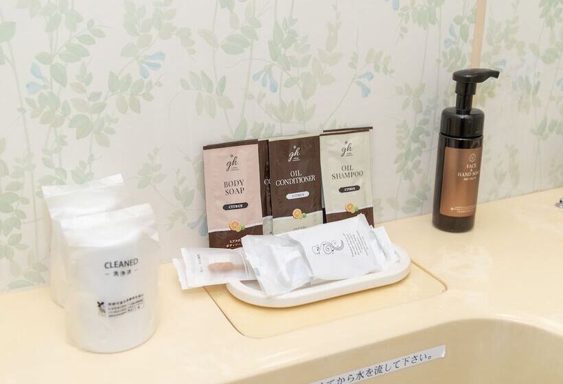 בית מלון כפרי Tabist Sasebo Palace