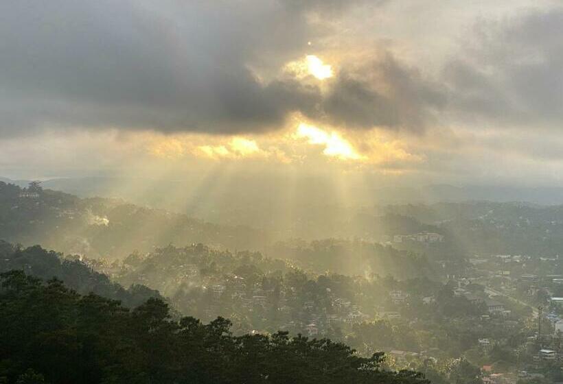 בית מלון כפרי The Heaven's Villa Kandy