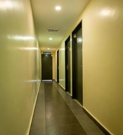 ホテル U Plus Budget