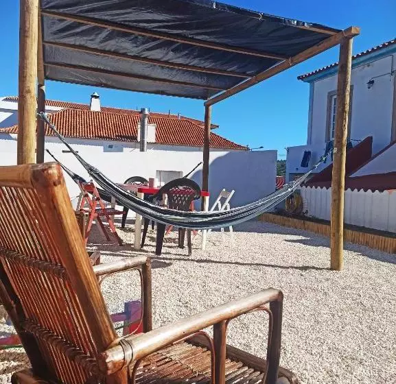 Meraki Hostel