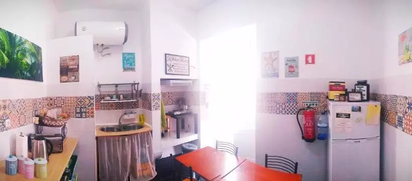 Meraki Hostel
