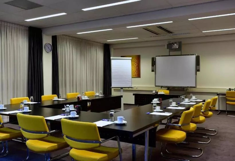 Onderwijshotel De Rooi Pannen Eindhoven