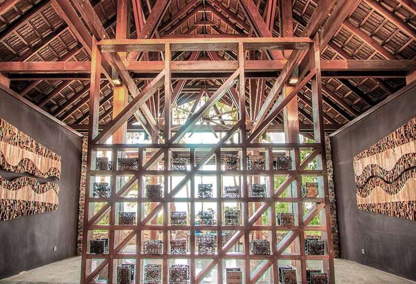 منتجع The Kasturi