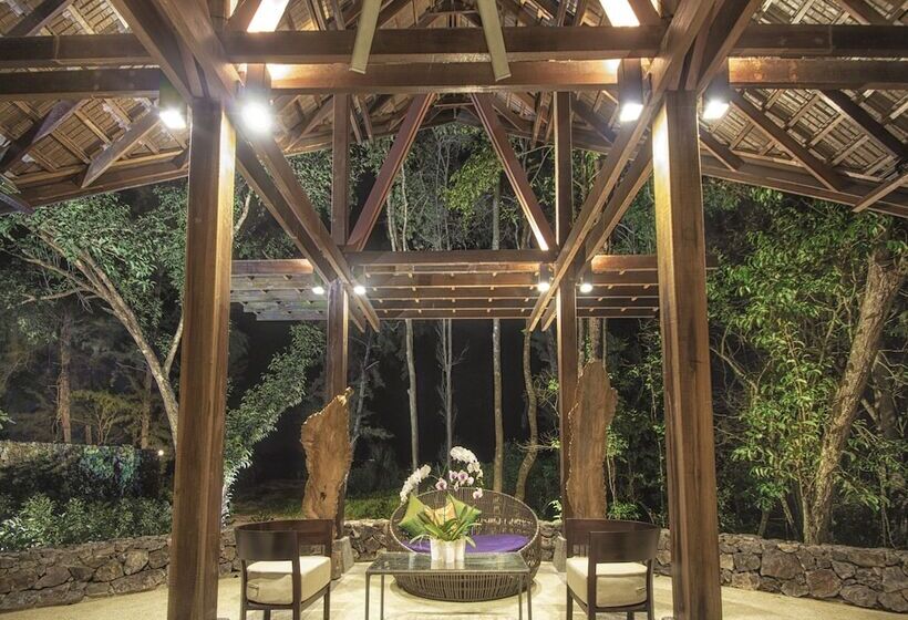 منتجع The Kasturi