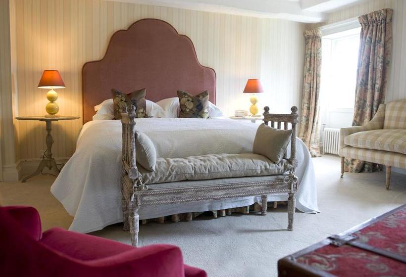 Отель 10 Castle Street