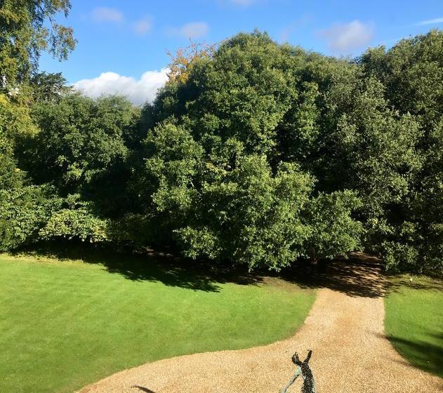 Отель 10 Castle Street