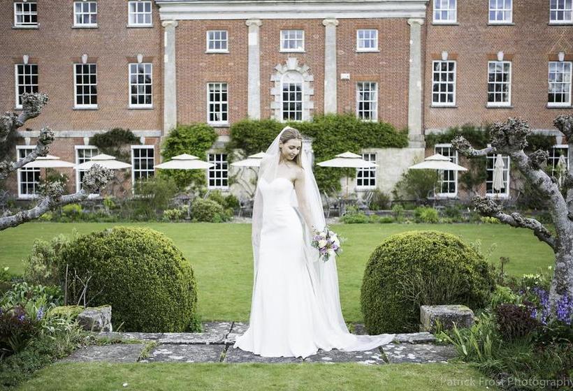 Отель 10 Castle Street