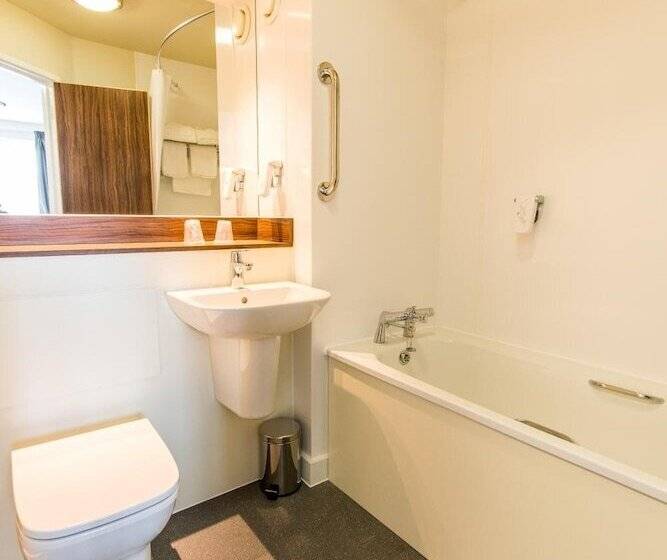 Отель Chain Runner, Livingston By Marston S Inns