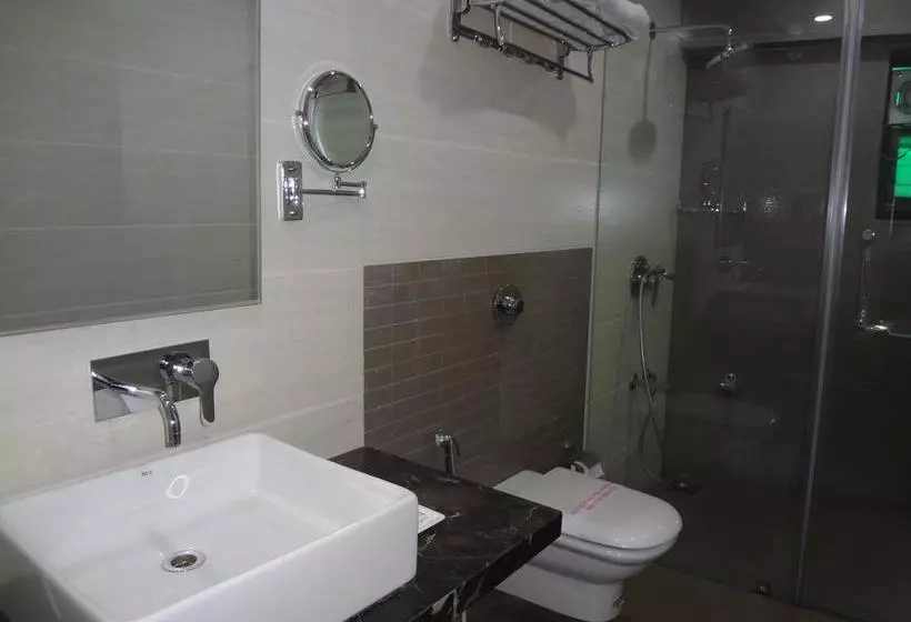 Hotel Dev Aadi