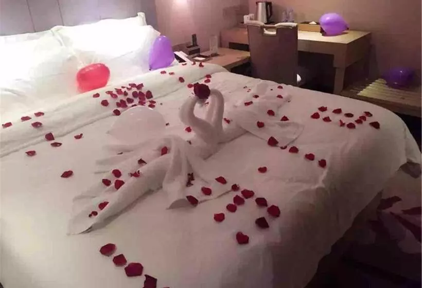 ホテル Foshan Lavande Kuiqi Road Subway Station