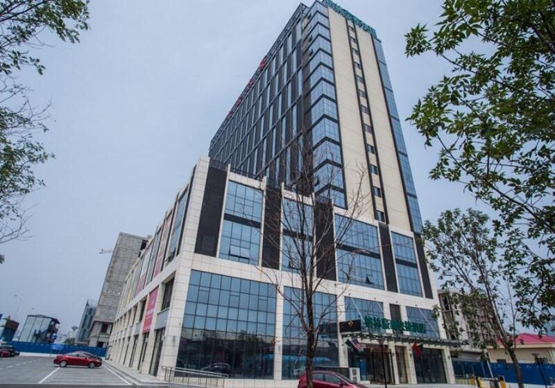 Hotel Greentree Inn Qinhuangdao Railway Station Square Express