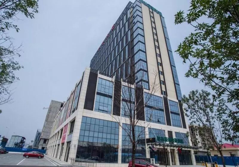 ホテル Greentree Inn Qinhuangdao Railway Station Square Express