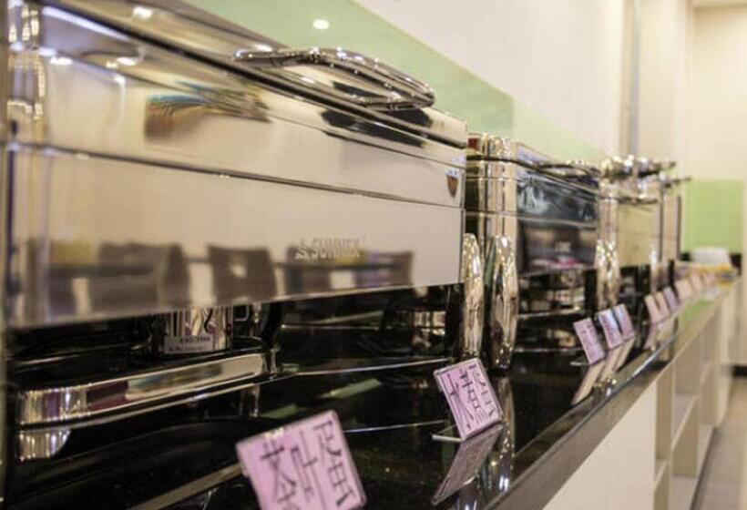 Hotel Greentree Inn Qinhuangdao Railway Station Square Express