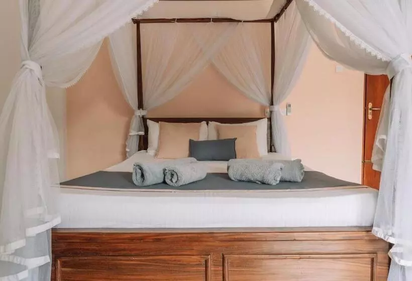 ホテル Rise   Bed & Breakfast