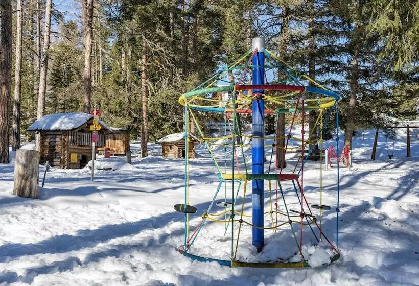 ホテル Sarain Active Mountain Resort