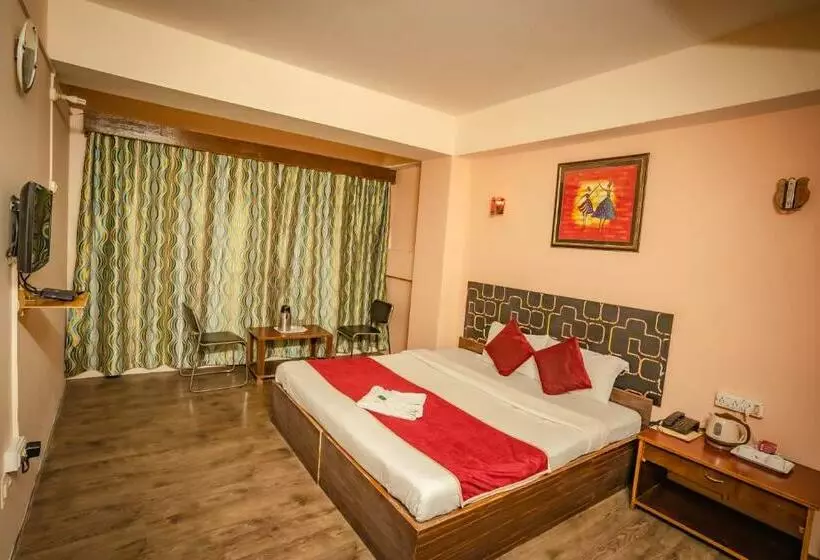 هتل Yalung Retreat