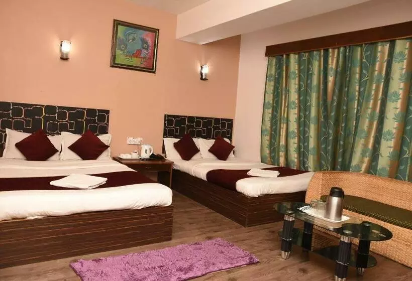 هتل Yalung Retreat