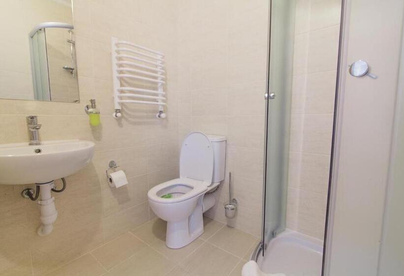 هتل Zinedine Sport